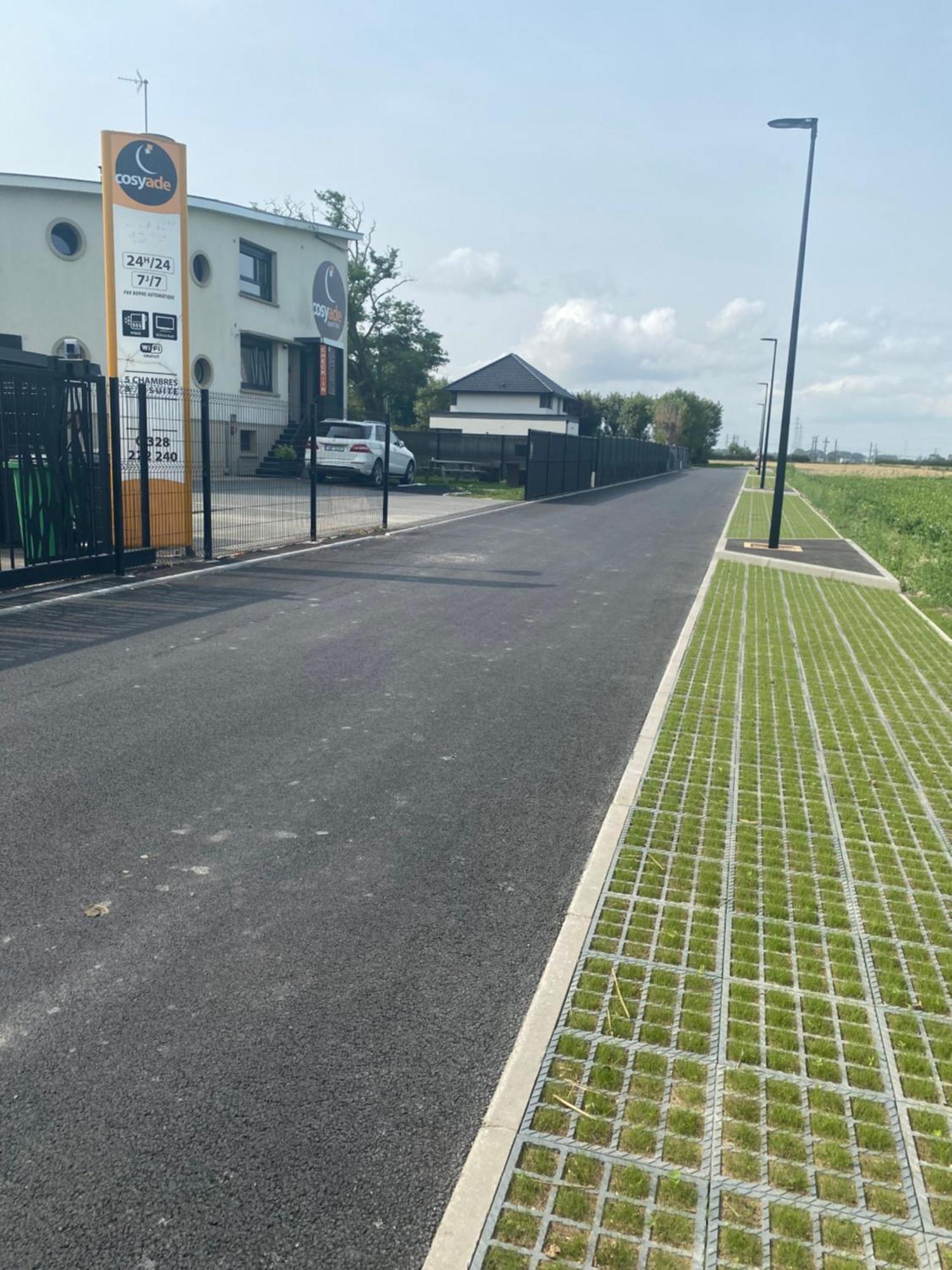 Residence Cosyade Equipee D'Un Parking Prive Gratuit Bourbourg Exterior foto